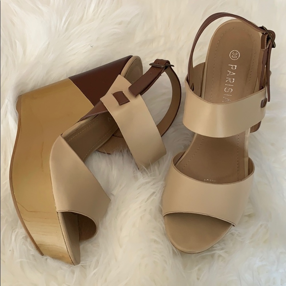Parisian beige and brown wedges!